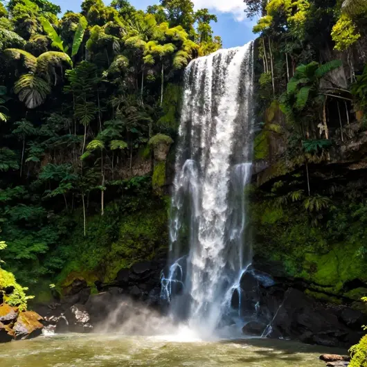 Cachoeira De Santo Antonio: Um Refúgio Natural no Amapá