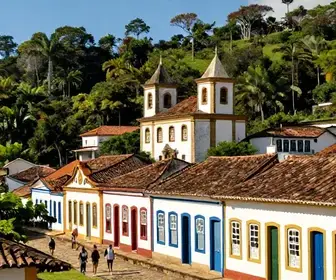 Mazagão Velho: um mergulho na história e no patrimônio amapaense Mazagão Velho: um mergulho na história e no patrimônio amapaense